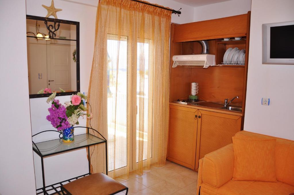 Estella Studios Elafonissos Zimmer foto